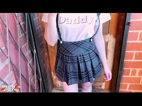 ❤️ Schoolgirl chuqur uning Dick so'radi va sinflar o'rniga fucks. ☑ Anal videoda bizda