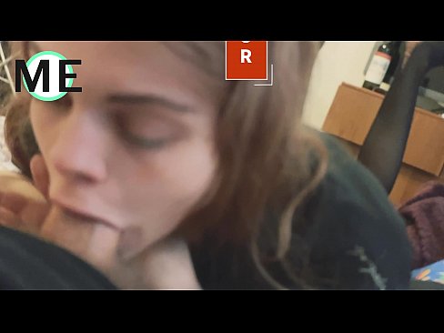 ❤️ Bo'g'iz bo'shlig'i, yirtilgan külotlu çoraplar va yirtilgan poshnalar bilan tanishish yoqimli ☑ Anal videoda bizda